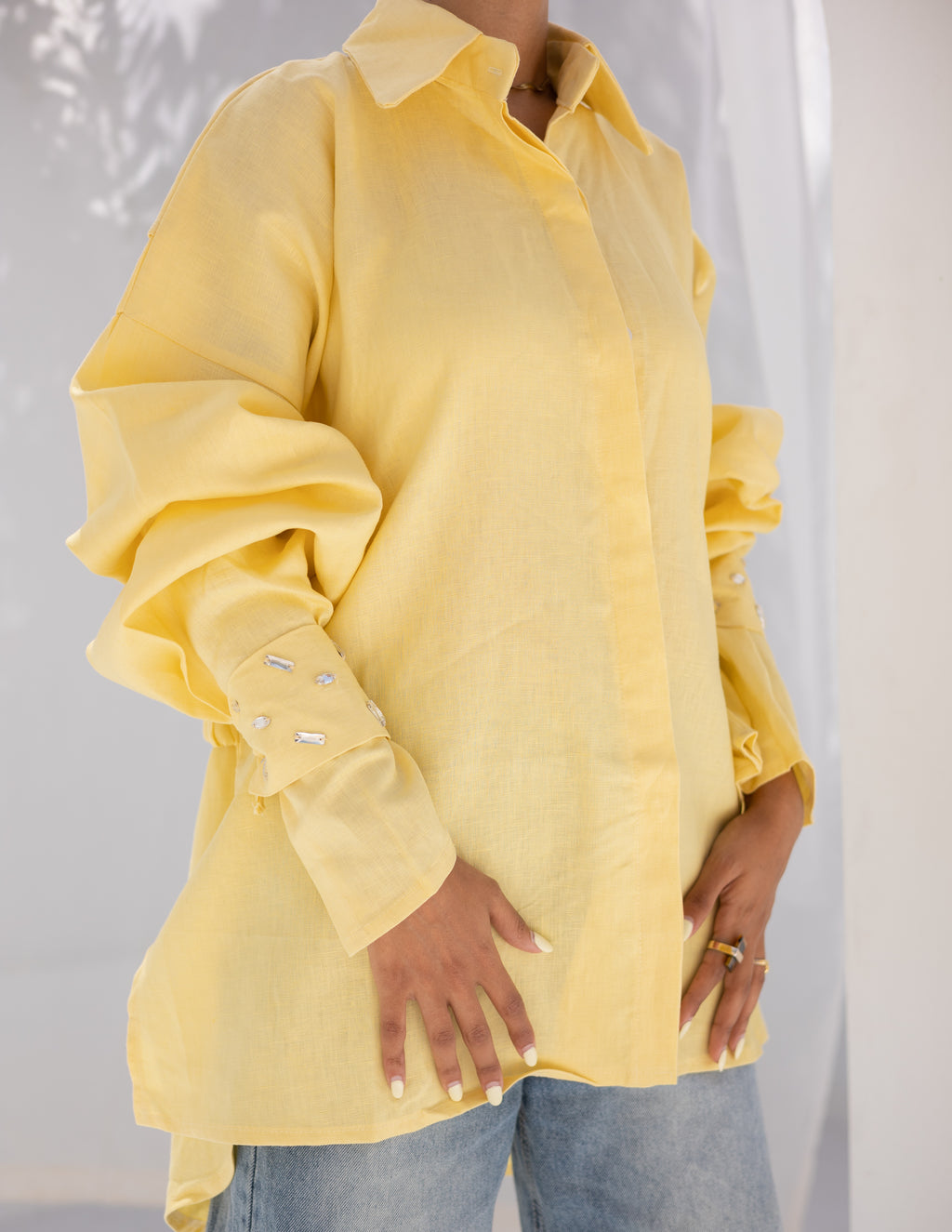 Pure linen crystal cuffs