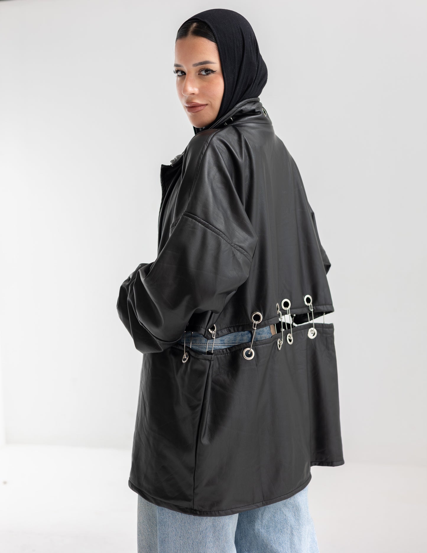eyelits leather