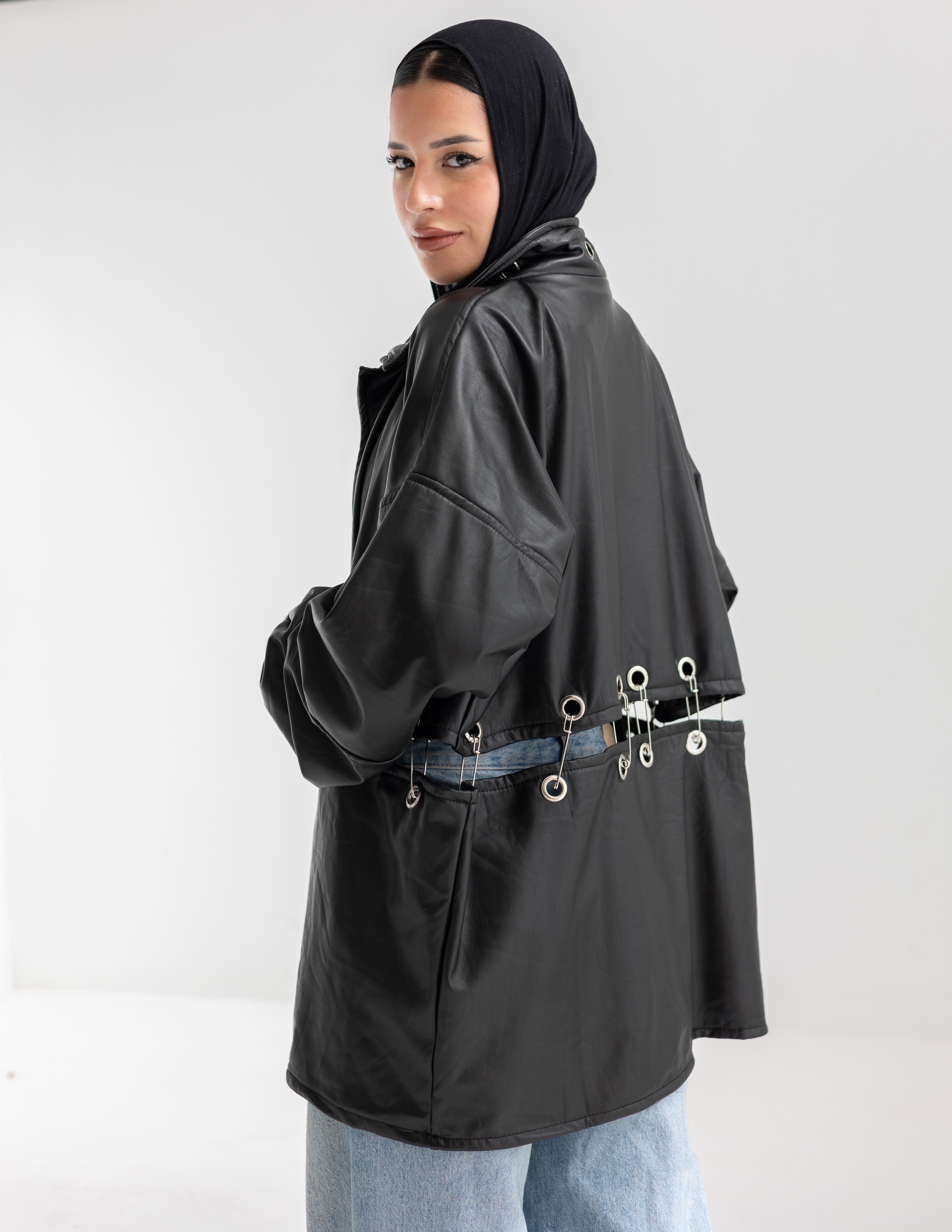 eyelits leather