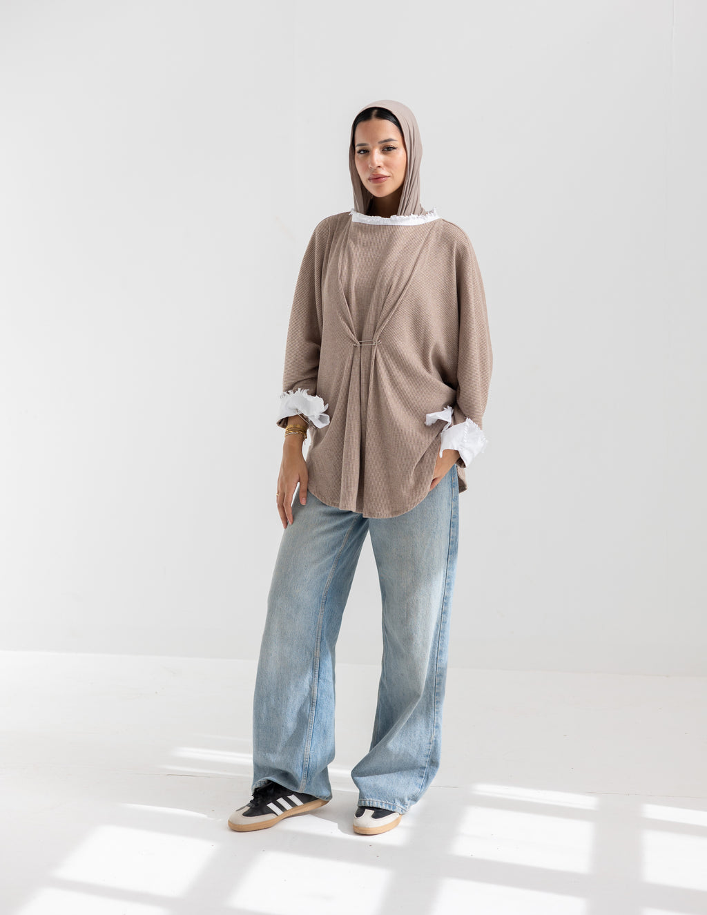 pins pullover