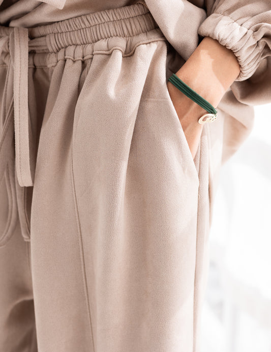 Kangaroo beige set
