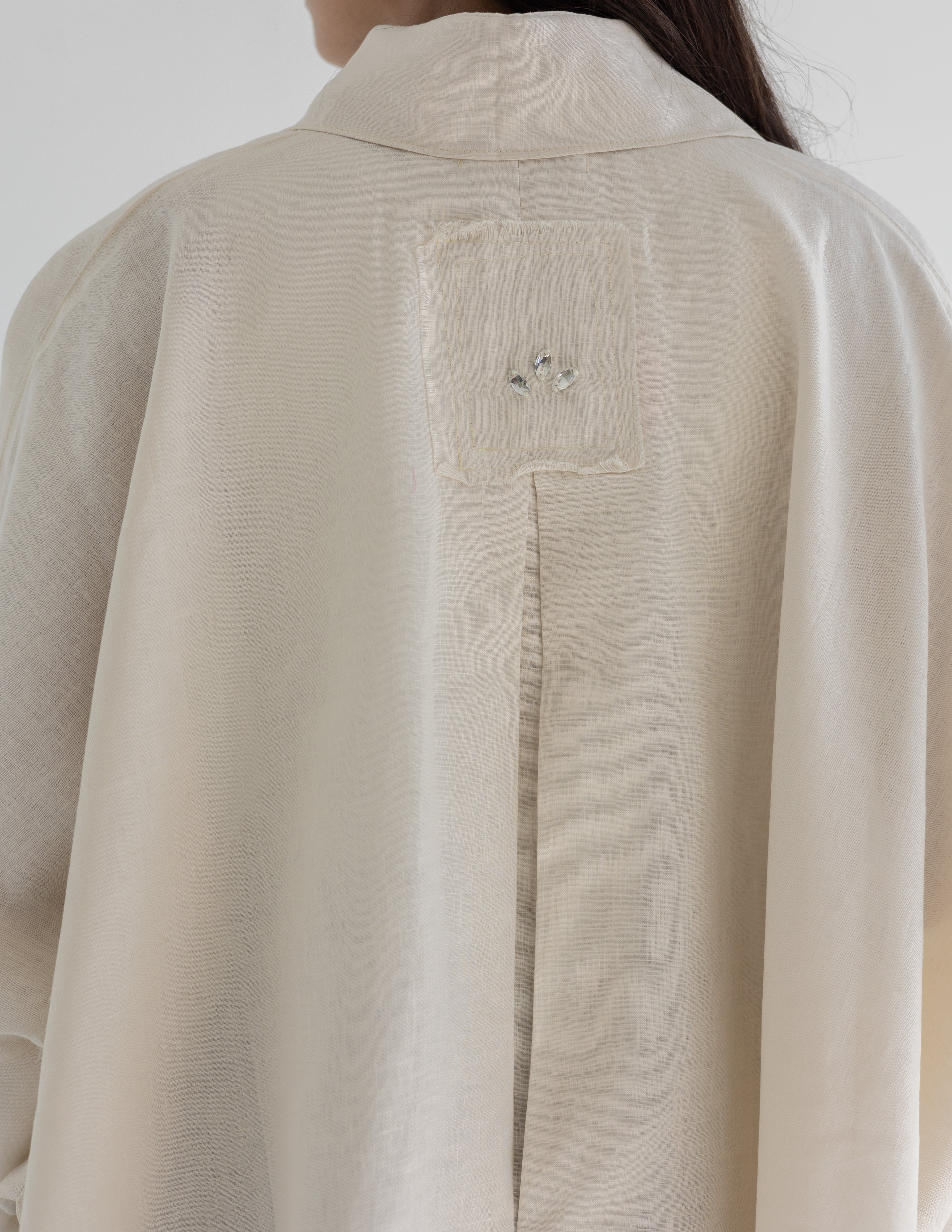 Crystal pins shirt
