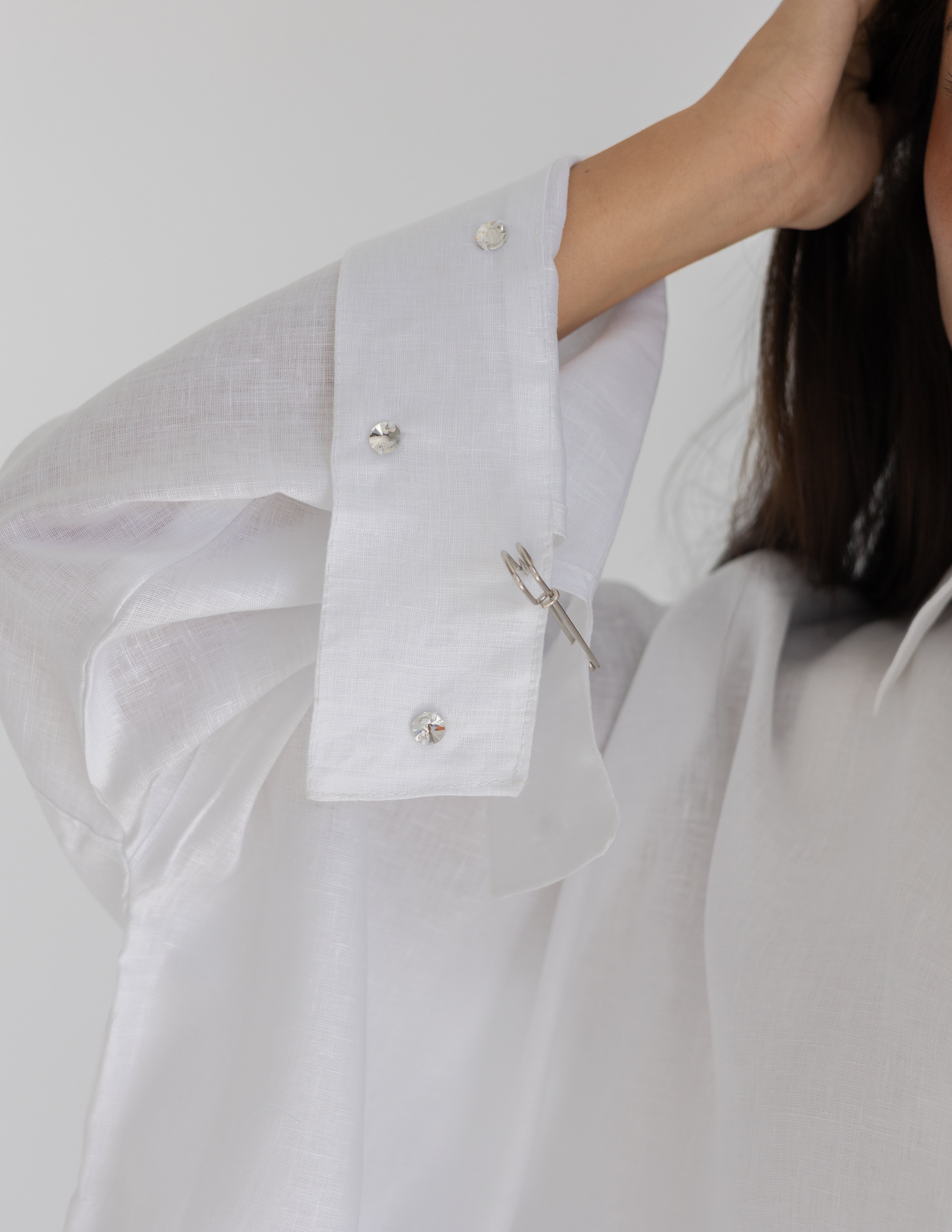 Crystal pins shirt