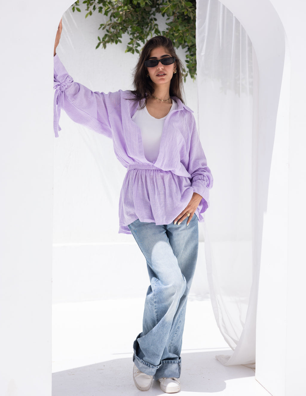 Puffy cuffs blouse