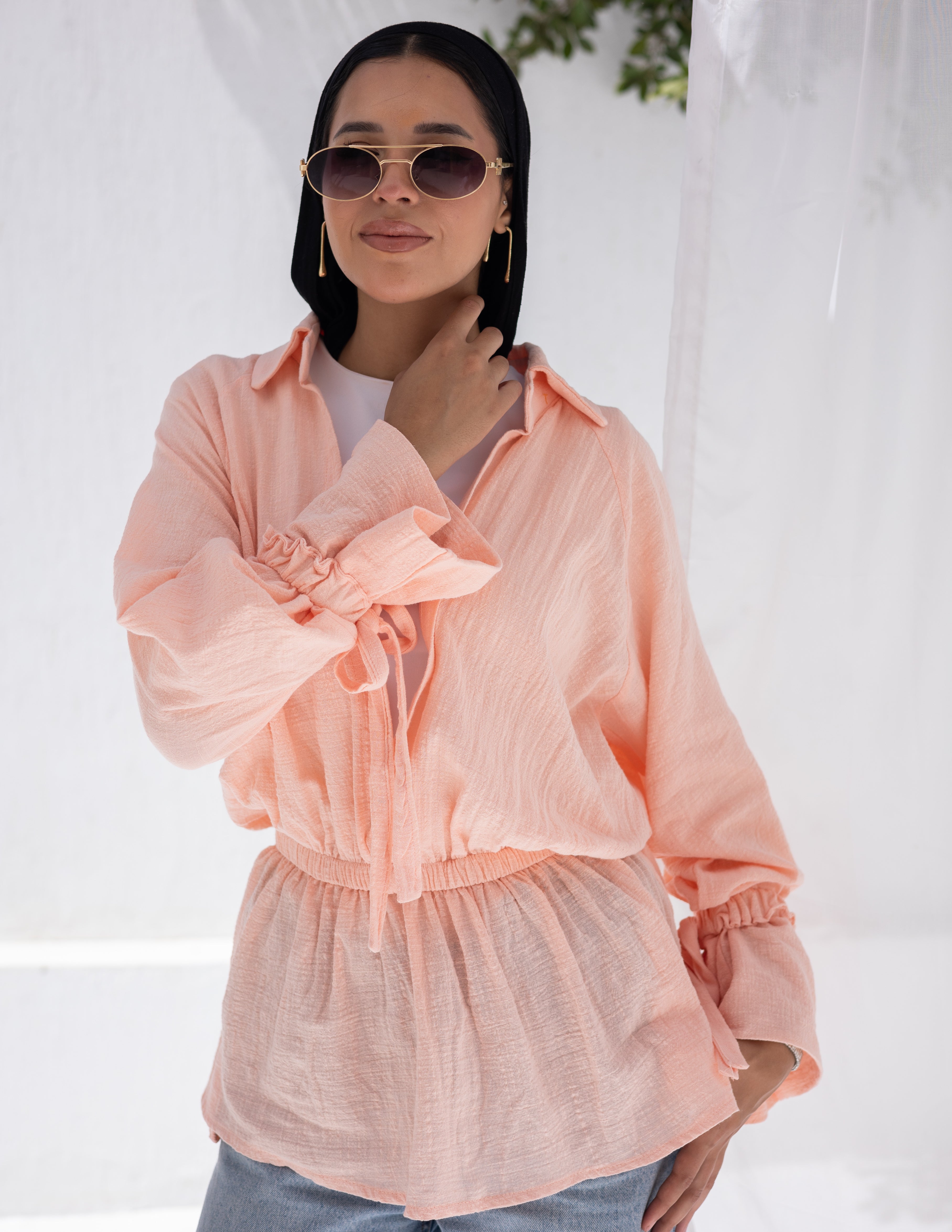 Puffy cuffs blouse