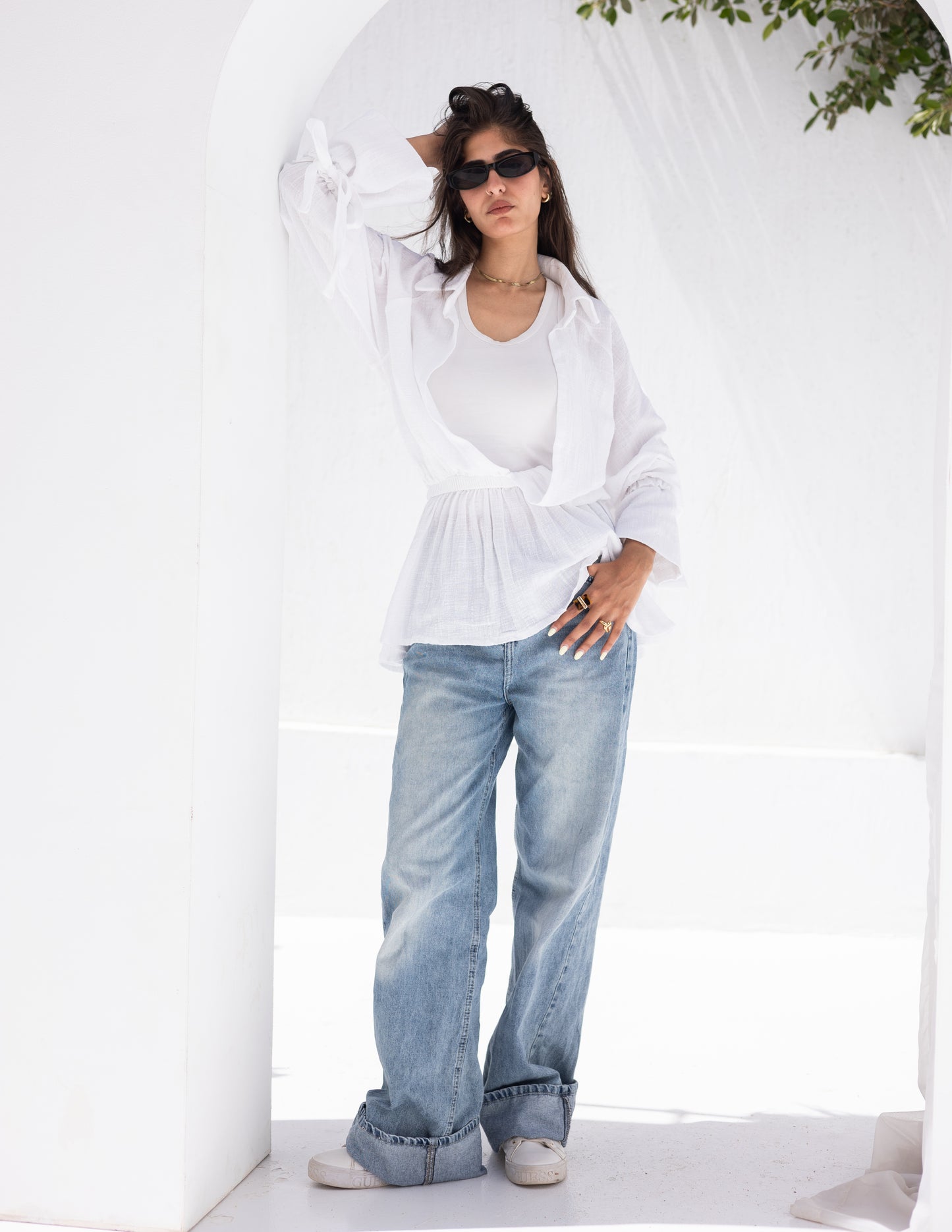 Puffy cuffs blouse